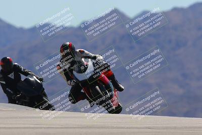 media/Mar-24-2025-Moto Forza (Mon) [[57ce5c5cff]]/2-Intermediate Group/Session 4 (Turn 9)/